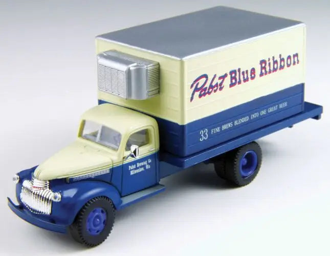Mini Metals H.O. Scale 30390 1941-1946 Chevrolet Reefer Truck - Assembled - Mini Metals(R) -- Pabst Blue Ribbon Beer (blue, white)