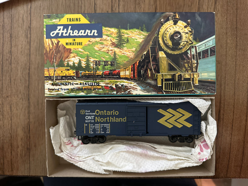 Athearn Miniature HO-Scale Boxcar Ontario Northland No. 90710