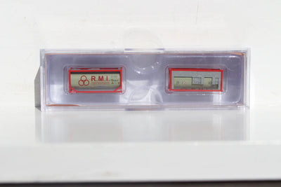 JTC N Scale R.M.I. Global Logistics 20' Standard Tank Container (full length; full width walkway) 205205