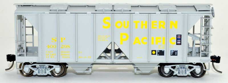Bowser HO Scale 42769 70 Ton 12 Covered Hopper Southern Pacific 400304