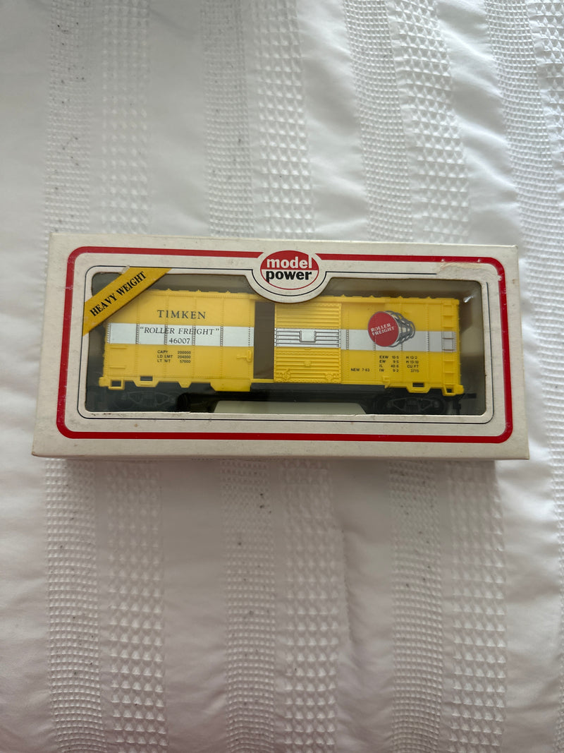 Model Power - HO-Scale - Box Car with Sliding Door - Timken "Roller Freight" - No. 46007 - 7973