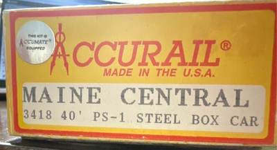 Accurail Miniature HO-Scale 40' Steel Boxcar Kit Maine Central No. 8746 (3418)