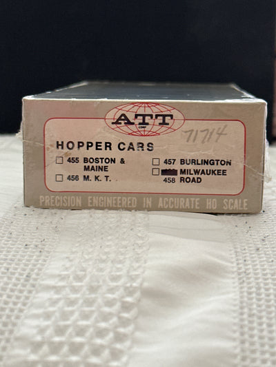 ATT - HO-Scale - Hopper Car no Load - Milwaukee Road - No. 458 - 71714