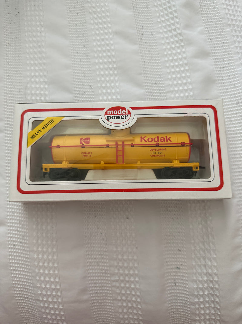 Model Power - HO-Scale - Chemical Tank - Heavy Weight - Kodak - 8102