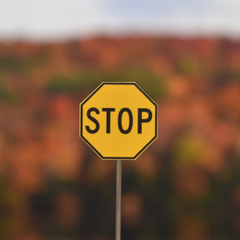 O Scale - Yellow Stop Sign - 2 Pack – A&S Trains