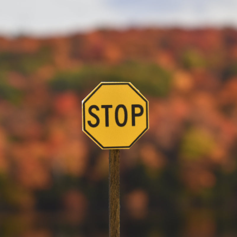 HO Scale - Yellow Stop Sign - 2 Pack – A&S Trains