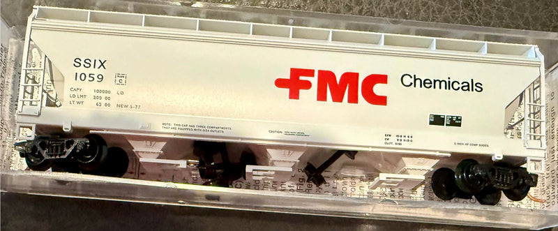 Micro-Trains N Scale 3 Bay ACF Center Flow Covered Hopper w Round Hatches FMC Chemicals Rd 