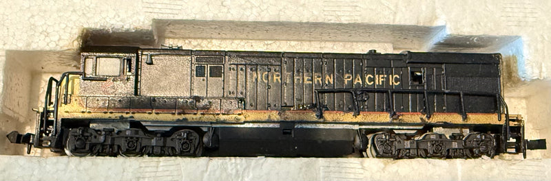 Minitrix N Scale 501TS Locomotive Northern Pacific 526