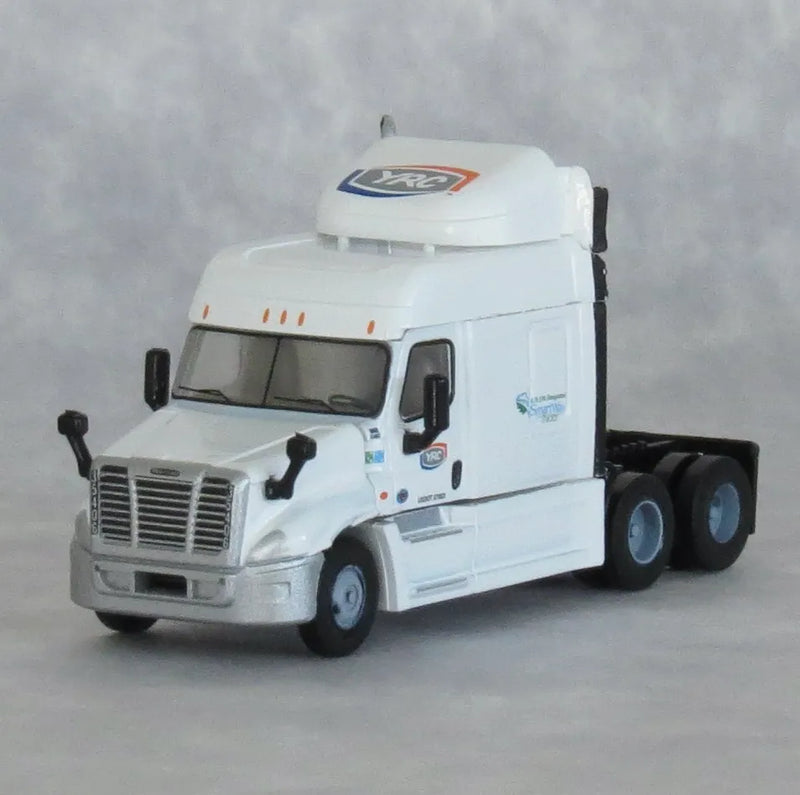 (Copy) Trainworx N-Scale Cascadia Tractor YRC 42590-03