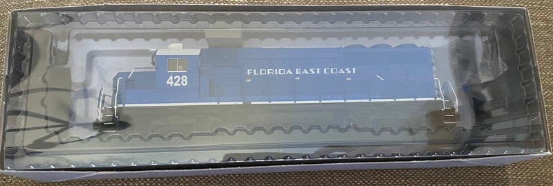 Atlas H.O. Scale 10 003 487 FEC GP40-2 GLD 