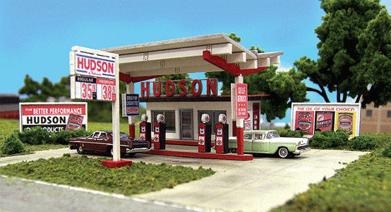 Blairs Line H.O. Scale 2002 Hudson Oil Gas Station -- Kit - 4-1/4 x 2-3/4" 10.8 x 7cm