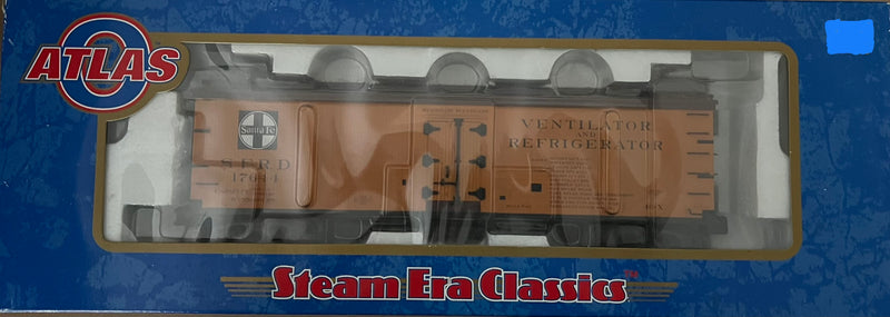 Atlas O Scale Santa Fe 40’ Woodside Reefer Car 6702-5 