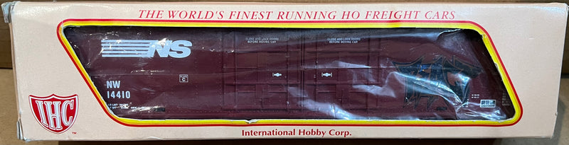 H.O. Scale - International Hobby Corp - Boxcar NS - NW