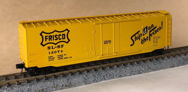 N Scale - Micro-Trains - 32060 - Boxcar, 50 Foot, Steel, Plug Door - Frisco - 12074