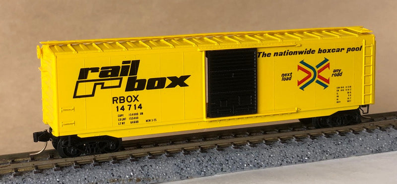 N Scale - Micro-Trains - 31020 - Boxcar, 50 Foot, PS-1 - RailBox - 14714