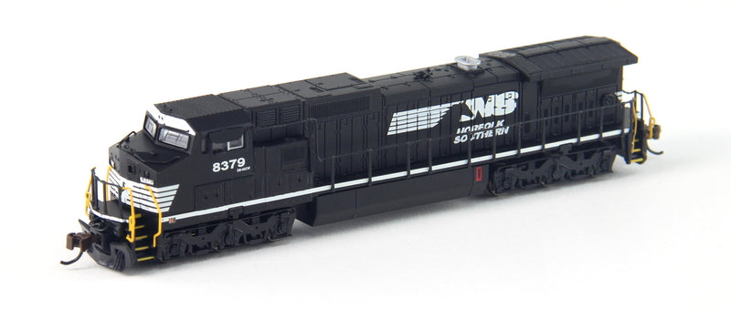 Bachmann N Scale Norfolk Southern Locomotive, Diesel, GE Dash 8 67354 8379