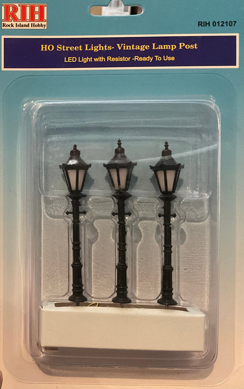 Rock Island Hobby H.O. Scale Vintage Lamp Post 3 pack