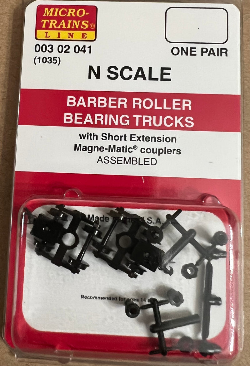 Micro-Trains N Scale 003 02 041 Barber Roller Bearing Trucks w/ short ext. couplers 1 pr. (1035)