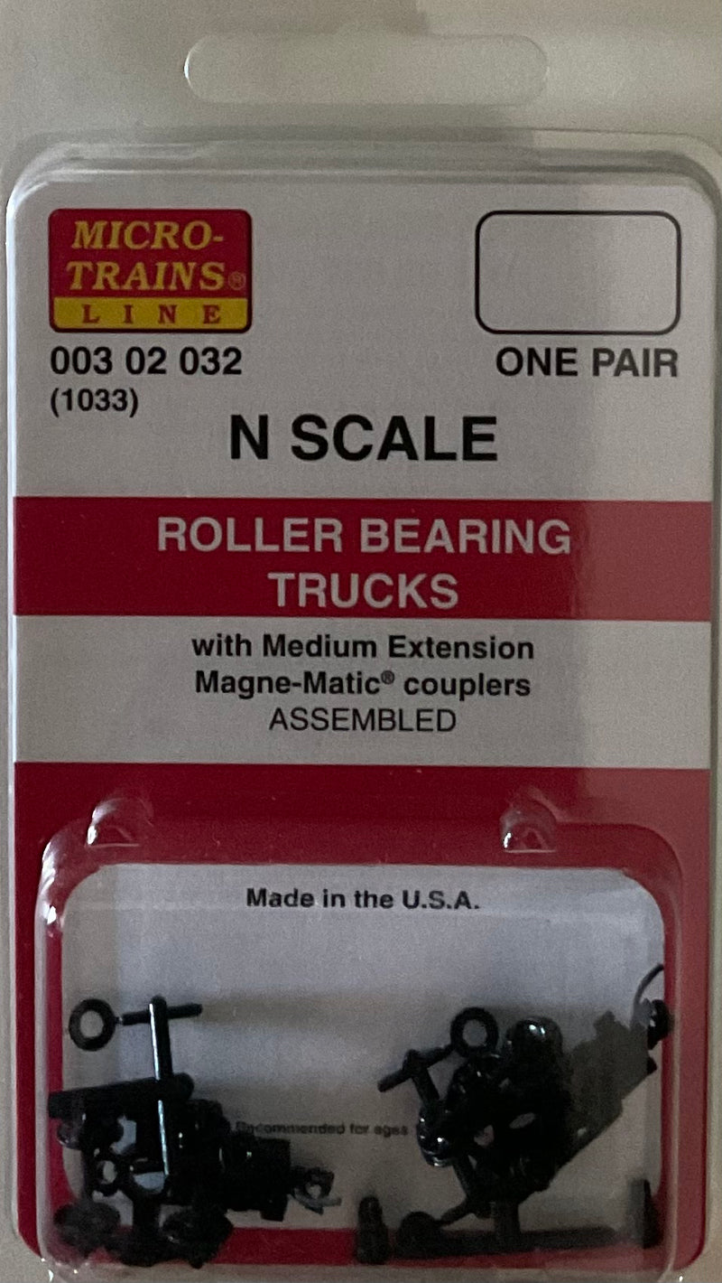 Micro Trains N Scale Roller Bearing Trucks w/ med. ext. couplers 1 pr. (1033) 003 02 032