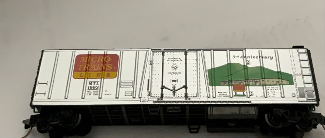 Micro trains 51’ 3/4” Mechanical Reefer Rib side – A&S Trains