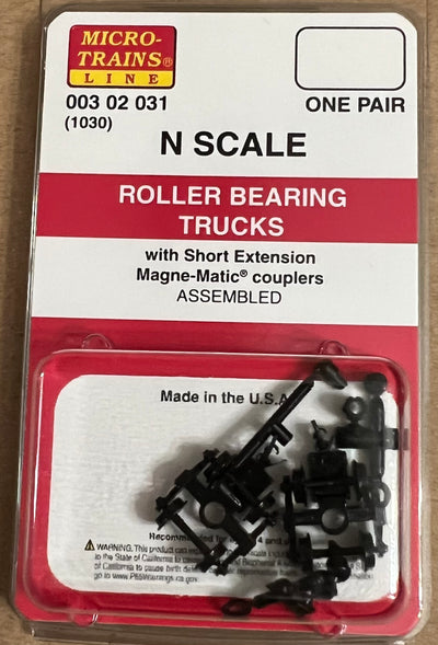 Micro-Trains N Scale 003 02 031 (1030) Roller Bearing Trucks with short ext. couplers 1 pr